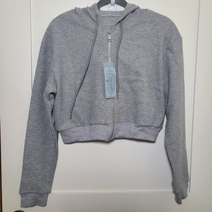 NWT Women's Cropped Zip Hoodie Size Medium